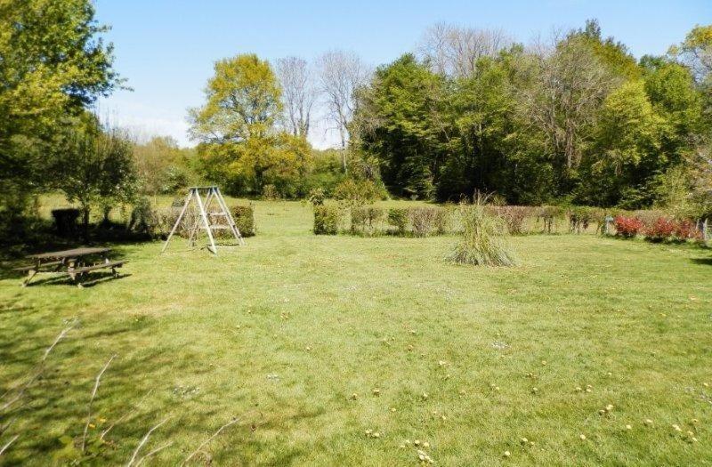 Domaine De Varenne Bed & Breakfast Saint-Amand-en-Puisaye Dış mekan fotoğraf